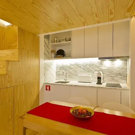 Apartment 45 Flores: Rua Das Flores/s.bento Porto