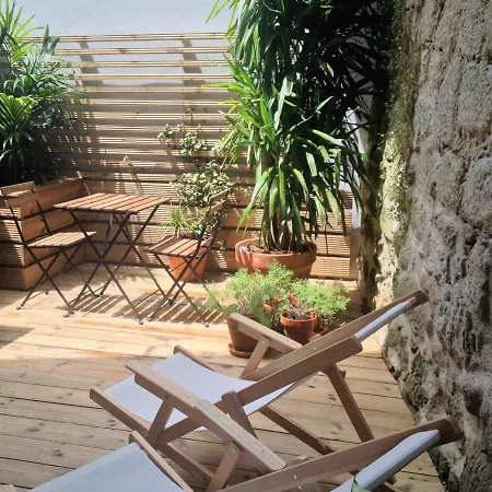 Apartment 45 Flores: Rua Das Flores/s.bento Porto