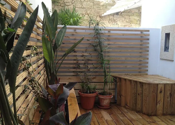 45 Flores: Rua Das Flores/s.bento * Porto